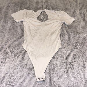 never worn white body suit